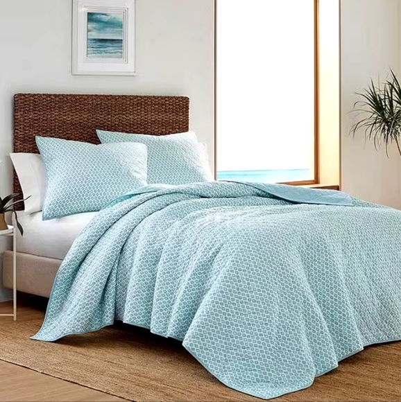 NEW • Southern Tide • Coastal Aqua Blue Cape Charlotte Cottom Diamond Quilt KING - Picture 1 of 6